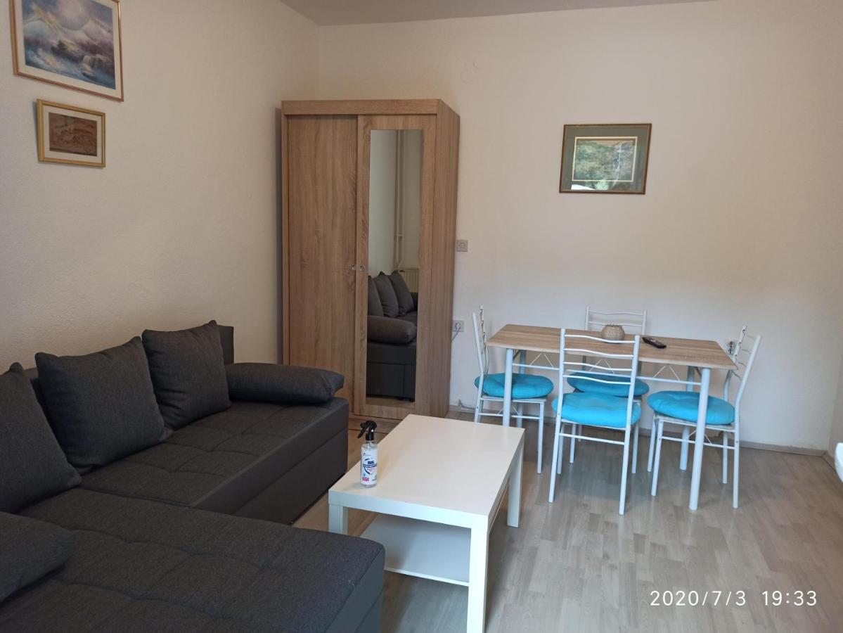 Apartment Knezevic 2 Jadranovo Eksteriør billede